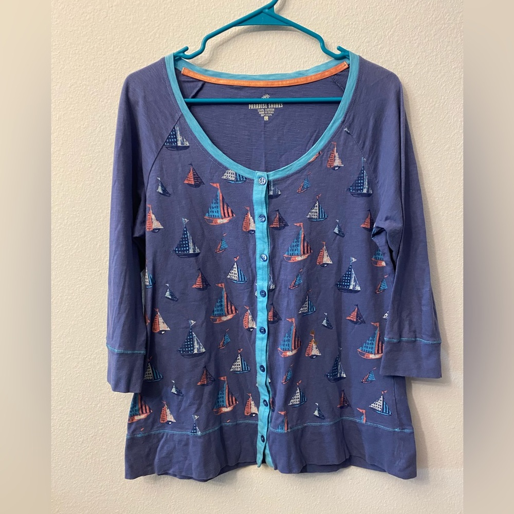 Paradise Shores button up cardigan with sailboats. Size Large.